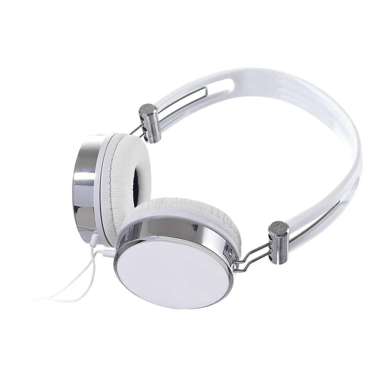 AUD-001.jpg